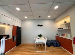 Chartered Bank Building (D1), Office #635878861